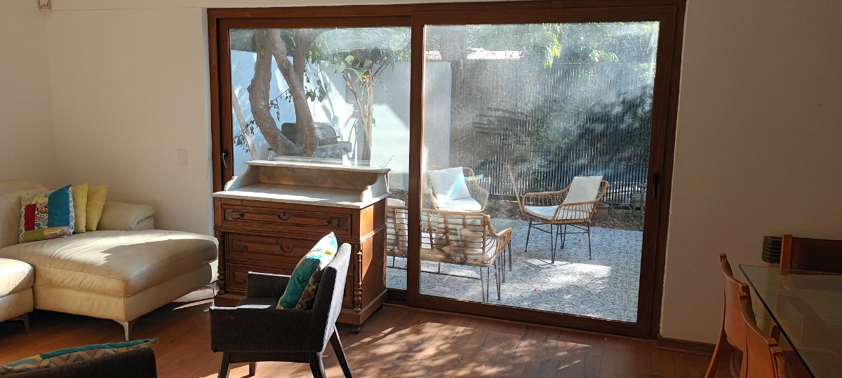 Venta Casa 5D en suite 4B 2E 1Bd La Llaver&iacute;a - Vitacura