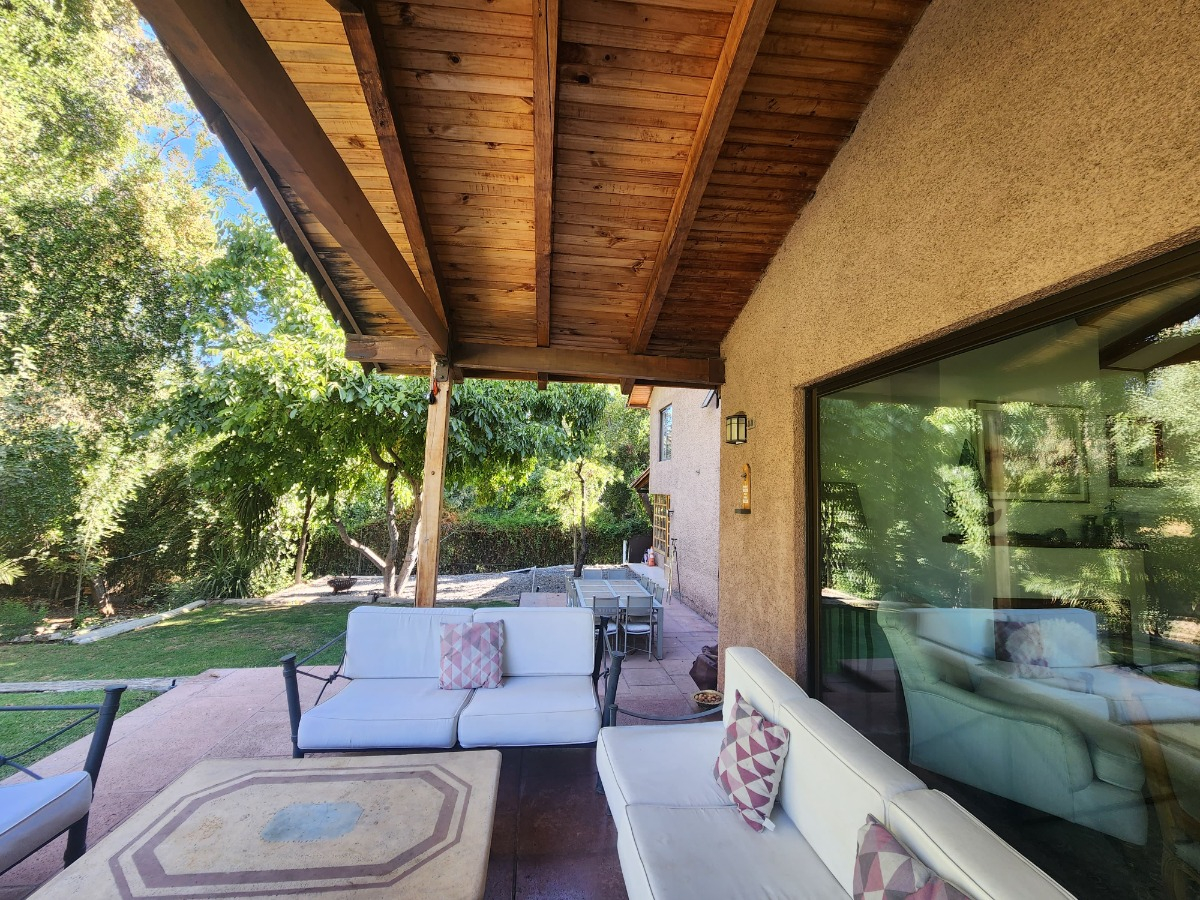 Venta Casa NO 6D en suite Walk-in cl&oacute;set 5B 6E 2Bd El Huinganal - Lo Barnechea