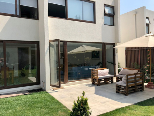 Venta Casa O 4D en suite Walk-in cl&oacute;set 4B 2E La Reina Alta - La Reina