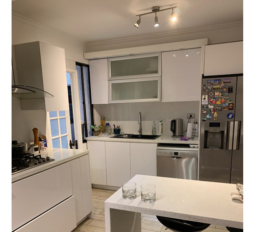 Venta Casa 4D en suite Walk-in cl&oacute;set 4B 2E 1B Rotonda Atenas - Las Condes