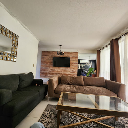 Venta Casa 4D 3B 4E Chicureo - Colina