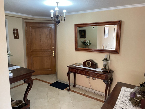 Venta Departamento NO 3D en suite Walk-in cl&oacute;set 2B 4E 1B Los Leones - Providencia