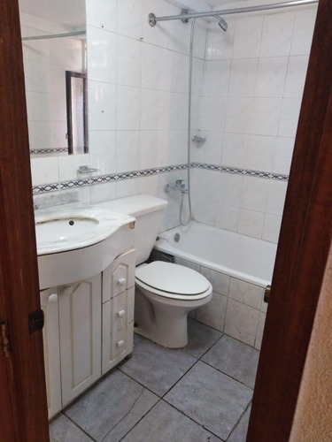 Arriendo Casa 2D 1B 1E Rotonda Atenas - Las Condes