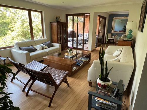 Venta Casa S 4D en suite 3B 3E El Huinganal - Lo Barnechea