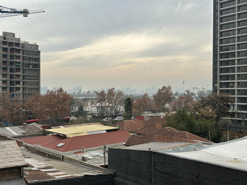 Venta Departamento N 2D en suite Walk-in cl&oacute;set 2B 1E Estadio Nacional - &Ntilde;u&ntilde;oa