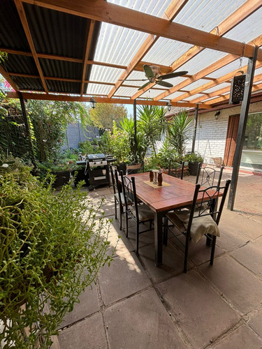 Arriendo Casa NO 4D en suite 3B 3E 1B Los Dominicos - Las Condes