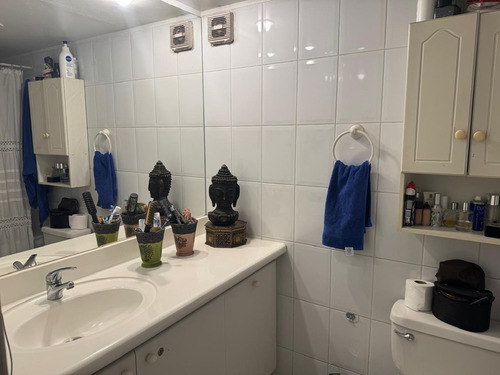 Venta Departamento O 2D en suite 2B 1E 1B La Llaver&iacute;a - Vitacura
