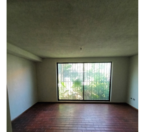 Venta Casa NO 4D en suite 3B 1E 1B Tabancura - Vitacura