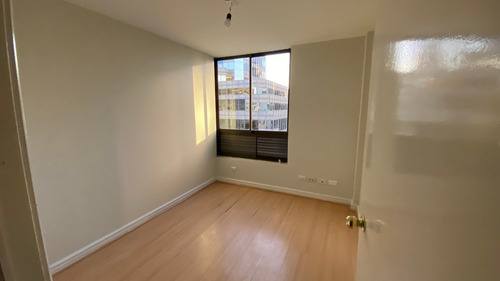 Arriendo Oficina NO 2B Barrio El Golf - Las Condes