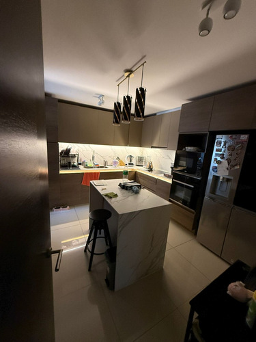 Arriendo Departamento NO 2D en suite Walk-in cl&oacute;set 2B 1E Estadio Croata - Vitacura