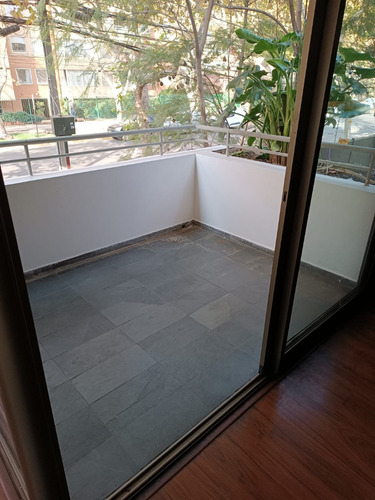Arriendo Departamento 2D en suite 2B 1E 1B In&eacute;s de Su&aacute;rez - Providencia