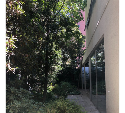 Venta Casa NO 6D 5B 3E 1B Metro Escuela Militar - Las Condes