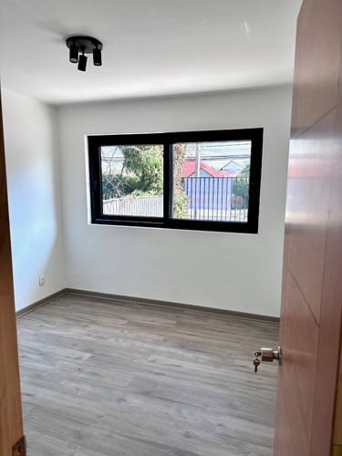 Venta Casa O 3D 2B 2E 1B Metro Hernando de Magallanes - Las Condes