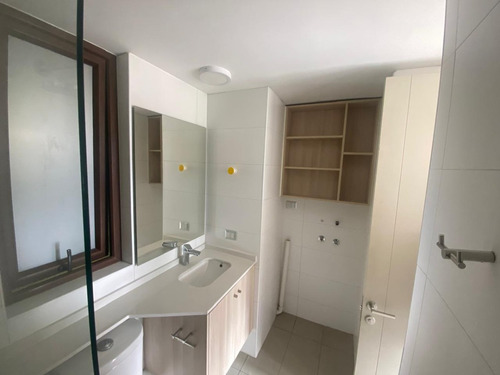 Venta Departamento NO 1D en suite Walk-in cl&oacute;set 1B 1E 1B Alto Las Condes - Las Condes