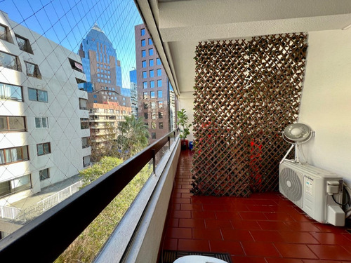 Arriendo Departamento 3D 2B 2E 1B Barrio El Golf - Las Condes