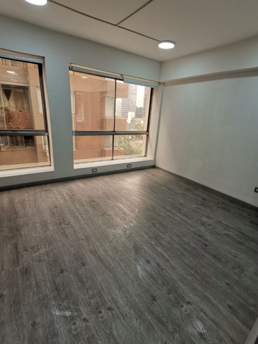 Arriendo Oficina 2B Metro Tobalaba - Mall Costanera - Providencia