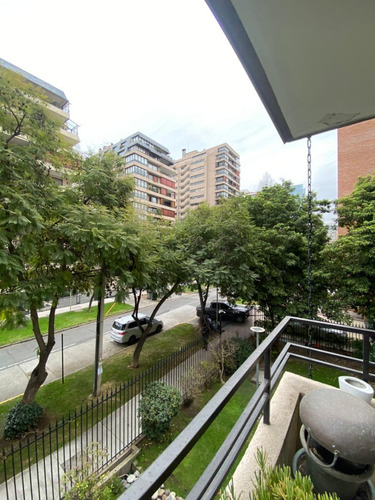 Venta Departamento 4D Walk-in cl&oacute;set 3B 1E 1B Barrio El Golf - Las Condes