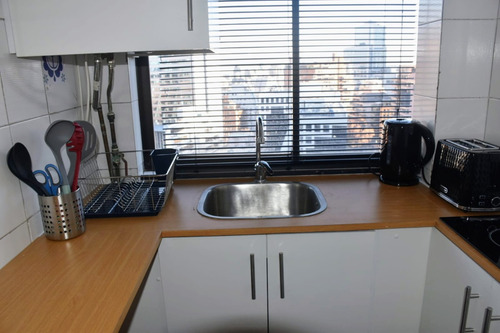 Arriendo Departamento 1D 1B Barrio El Golf - Las Condes