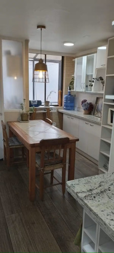 Arriendo Departamento NO 3D en suite Walk-in cl&oacute;set 2B 1E Barrio El Golf - Las Condes