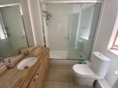 Venta Casa NO 3D en suite Walk-in cl&oacute;set 3B 2E 1B Chicureo - Colina