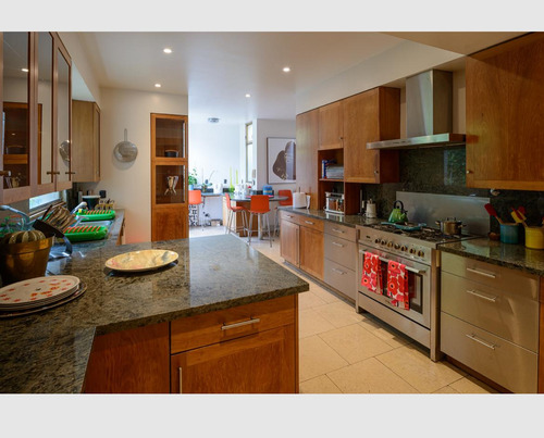 Venta Casa 5D 5B 2E 1B Los Trapenses - Lo Barnechea