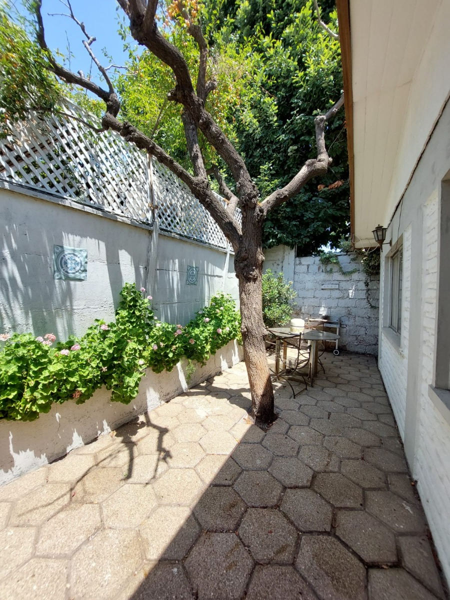 Venta Casa NP 5D en suite Walk-in cl&oacute;set 4B 2E 1Bd Los Dominicos - Las Condes