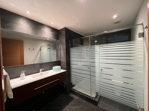 Venta Departamento O 5D en suite 5B 2E 2B Jard&iacute;n Del Este - Vitacura