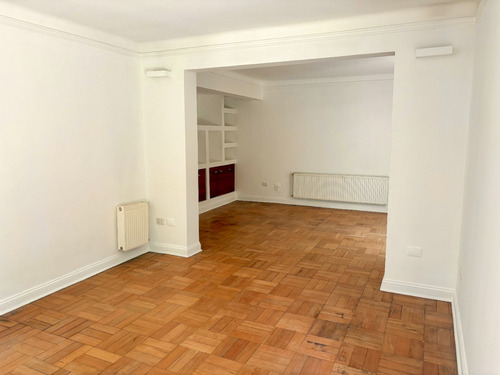 Arriendo Casa NO 4D en suite 4B 2E 1B Borde R&iacute;o - Casa Piedra - Vitacura