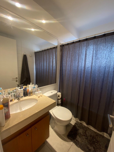 Arriendo Departamento SP 2D en suite 2B 1E 1B Barrio El Golf - Las Condes