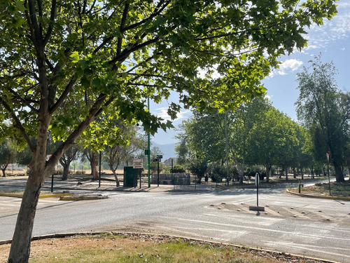 Arriendo Casa 3D Walk-in cl&oacute;set 4B 2E 1B Chicureo - Colina