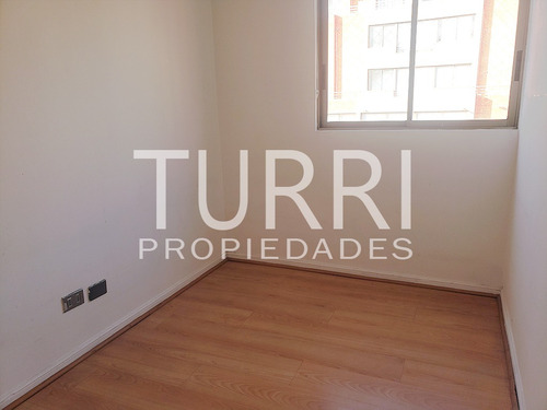 Arriendo Departamento S 2D en suite 2B 1E 1B Metro Escuela Militar - Las Condes