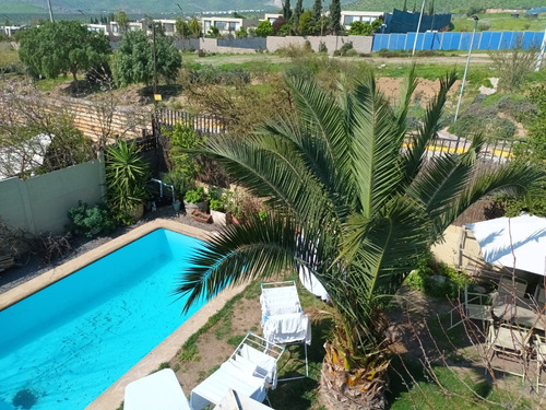 Venta Casa NP 4D en suite Walk-in cl&oacute;set 4B 3E 1B Chicureo - Colina