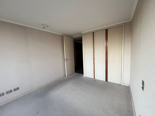 Arriendo Departamento 3D en suite Walk-in cl&oacute;set 3B 2E 1B San Carlos de Apoquindo - Las Condes