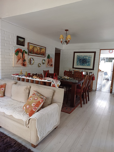 Venta Casa NO 5D en suite Walk-in cl&oacute;set 4B 3E 1B La Dehesa - Lo Barnechea