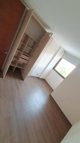 Arriendo Departamento O 2D en suite Walk-in cl&oacute;set 2B 1E 1B Campus Oriente - Providencia