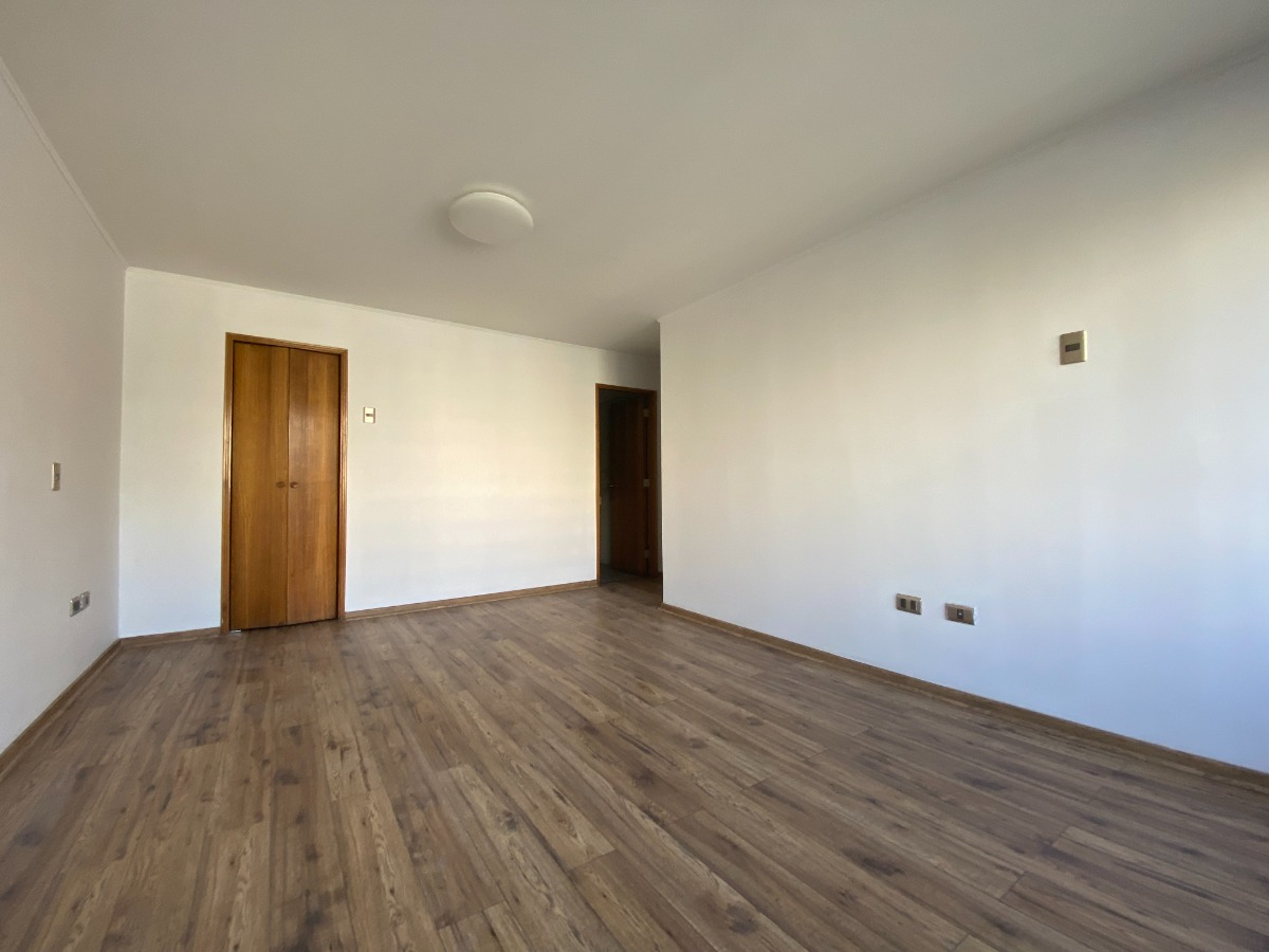 Arriendo Departamento NO 4D en suite Walk-in cl&oacute;set 3B 1E 1Bd Sebasti&aacute;n Elcano - Las Condes