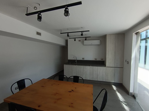 Arriendo Departamento N 2D en suite 2B 1E 1B In&eacute;s de Su&aacute;rez - Providencia