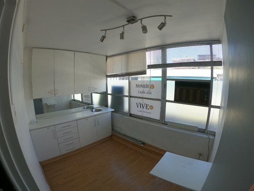 Venta Oficina SO 1B Metro Tobalaba - Mall Costanera - Providencia