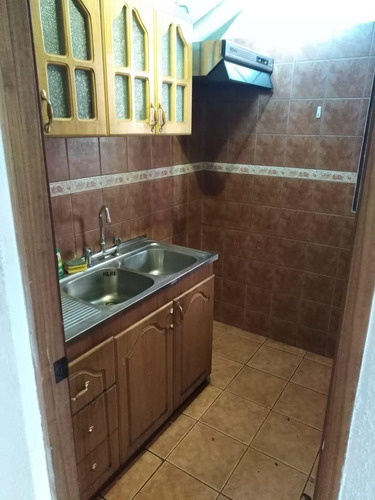 Venta Casa 2D 1B 1E Rotonda Atenas - Las Condes