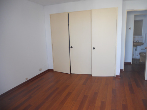 Arriendo Departamento P 2D 2B 1E 1B Barrio El Golf - Las Condes