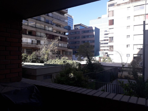 Arriendo Departamento O 2D en suite Walk-in cl&oacute;set 2B 1E Barrio El Golf - Las Condes
