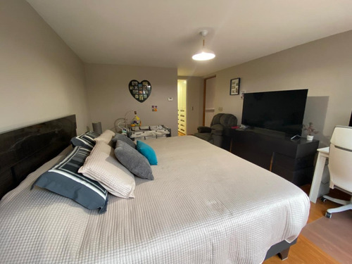 Arriendo Casa NO 5D en suite Walk-in cl&oacute;set 5B 3E Los Dominicos - Las Condes