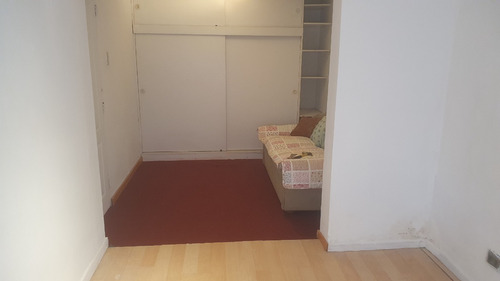 Venta Casa 3D en suite Walk-in cl&oacute;set 2B 1E Rotonda Atenas - Las Condes