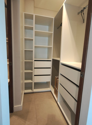 Arriendo Departamento NP 1D en suite Walk-in cl&oacute;set 1B 1E Parque Bicentenario - Vitacura