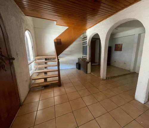 Arriendo Casa 3D 3B 1E Campus Oriente - Providencia