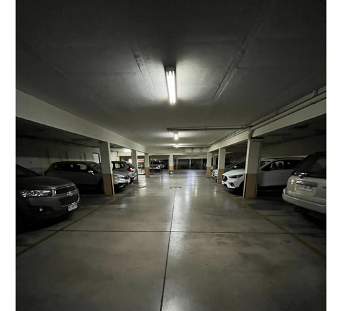 Venta Departamento NO 4D en suite Walk-in cl&oacute;set 3B 1E 1B Rotonda Atenas - Las Condes