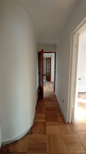 Arriendo Casa NOSP 6D en suite 3B 2E 1B Metro Hernando de Magallanes - Las Condes