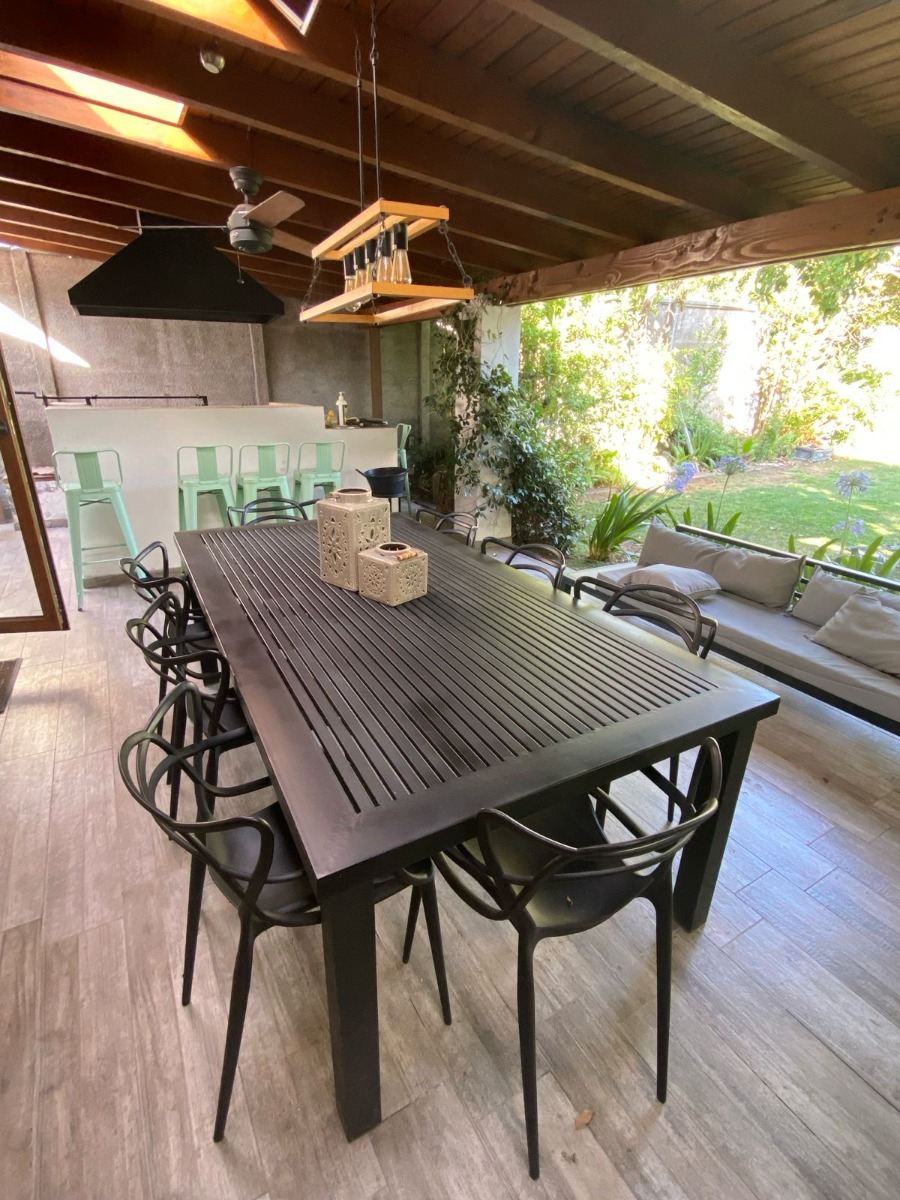 Venta Casa NO 4D en suite Walk-in cl&oacute;set 4B 2E Chicureo - Colina