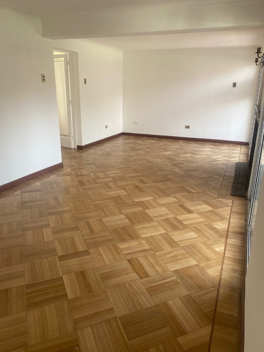 Arriendo Casa NO 3D 2B 5E 1B Metro Pr&iacute;ncipe de Gales - Country Club - La Reina