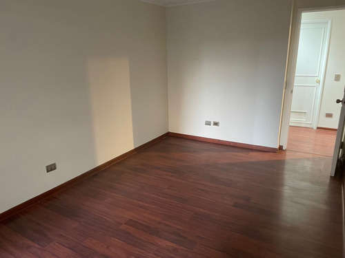 Arriendo Departamento 3D en suite Walk-in cl&oacute;set 2B 2E 1B Centro Financiero - Las Condes